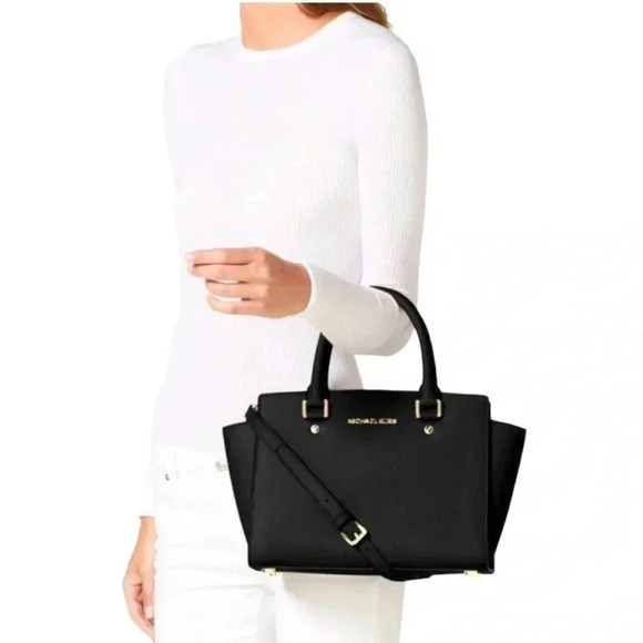 MICHAEL KORS SELMA MEDIUM RED SAFFIANO LEATHER SATCHEL RED BAG-NWT - Picture 1 of 10